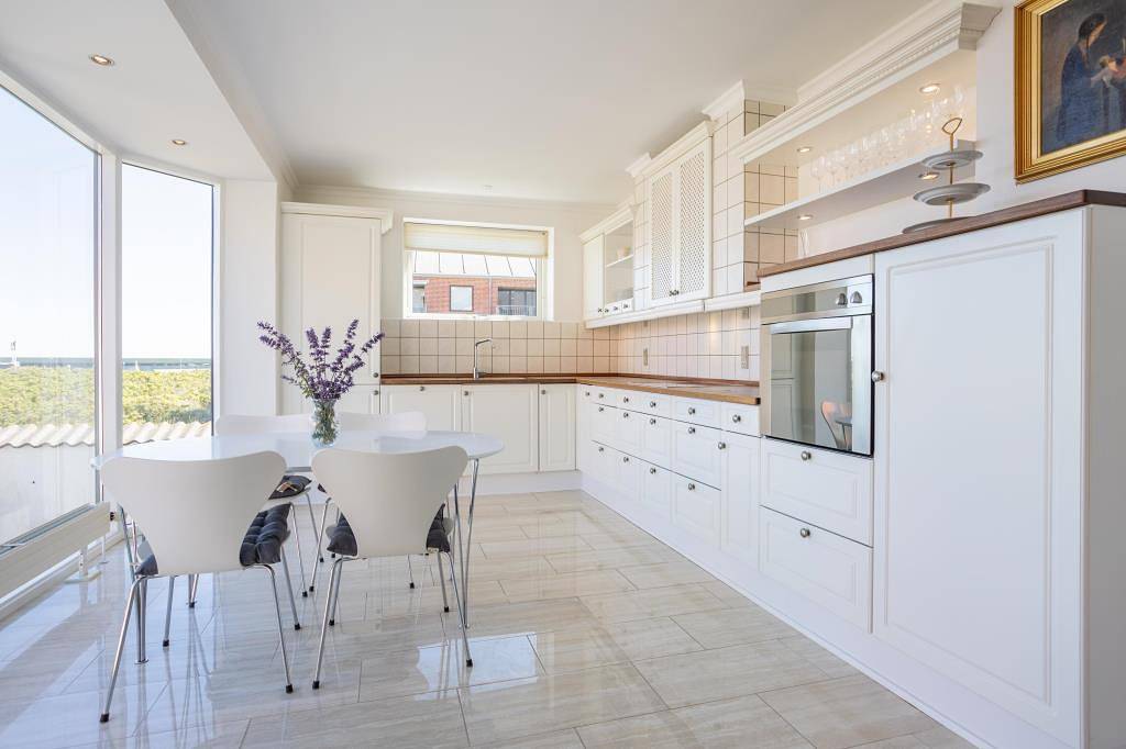 Fantastisches Ferienhaus mit wunderschönem Hafenblick in Hirtshals, Hirtshals region