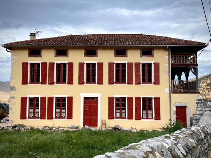 Chambre d’hôte pour 2 personnes, avec Balcon et Terrasse ainsi que Jardin et Vue