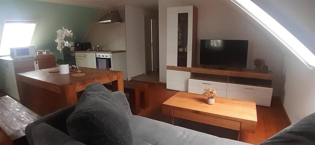Ferienwohnung für 8 Personen, mit Terrasse und Garten sowie Ausblick in Landkreis Aichach-Friedberg - 4
