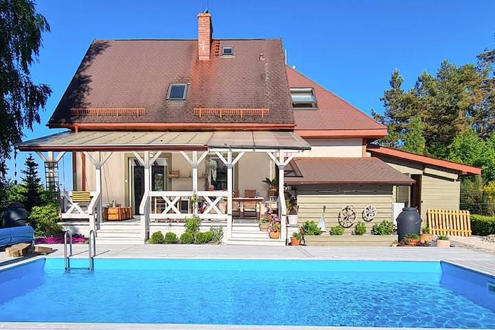 Vacation rental for 10 people, with pool, with pets in Poland