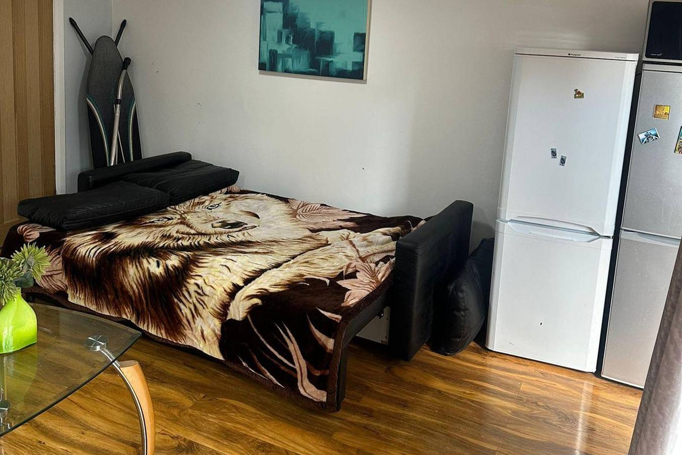 Ganze Ferienwohnung, Cozy 1 Bed Apt Sleeps 4 with Garden Views in Hounslow, London