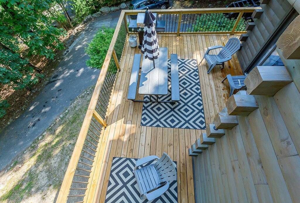 Tri-Level Log Cabin Massanutten Resort Hot Tub Seasonal Community Pool Firepit in Massanutten, Blue Ridge Mountains