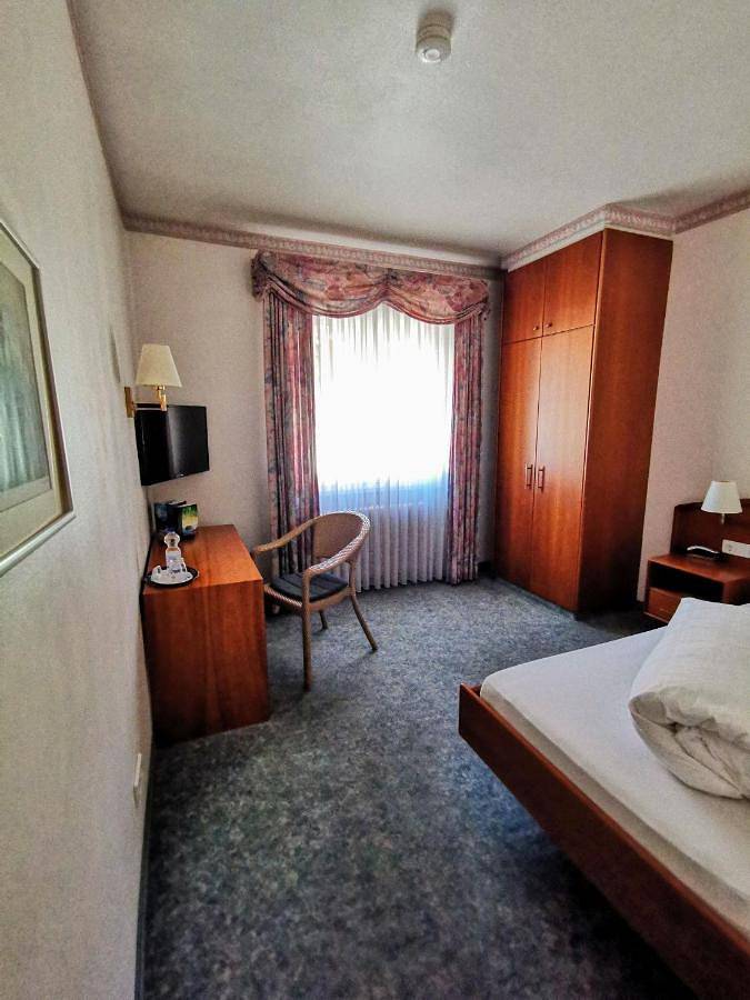 Hôtel pour 2 personnes, avec terrasse dans Vieux Brisach - 3