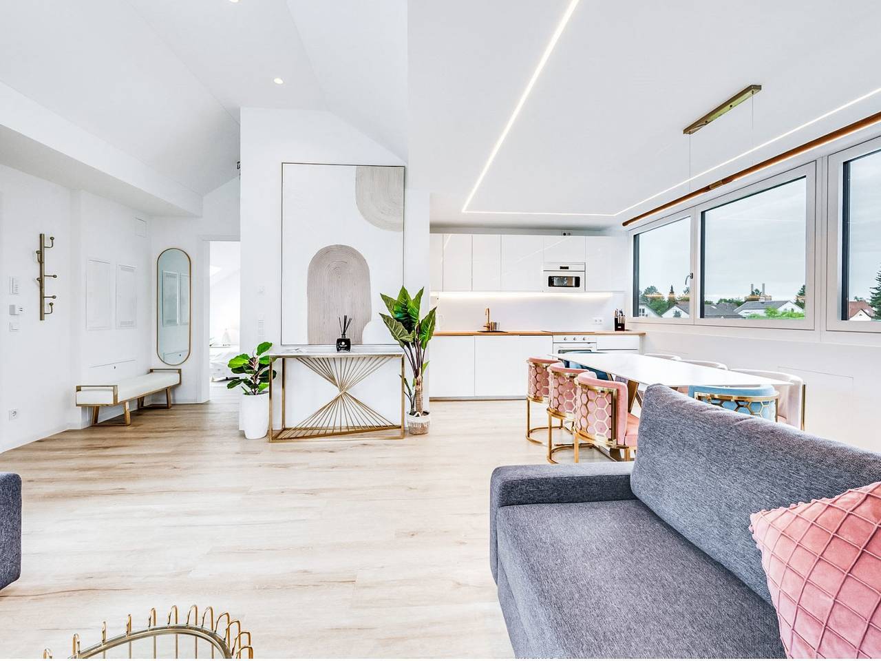 Apartamento entero, Luxus 80m² Dachgeschoss City Wohnung in Munich Sendling, Múnich