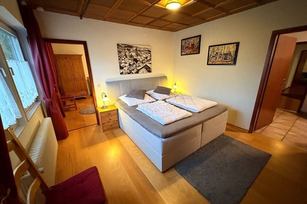 Ferienhaus am Diemelsee im Sauerland bei Willingen mit Pool und Sauna in Diemelsee, die Mittelgebirge