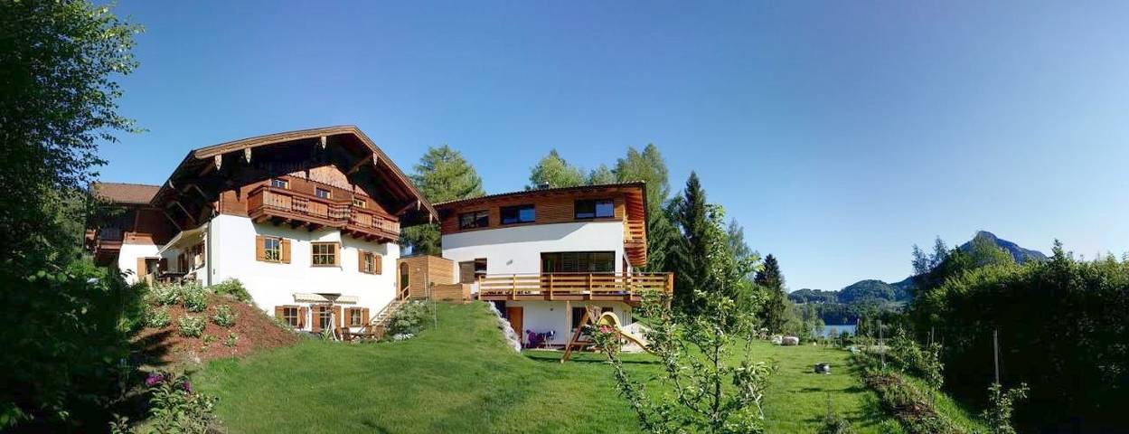 Ferienwohnung für 4 Personen, mit Balkon und Terrasse sowie Garten und Seeblick in Fuschl am See