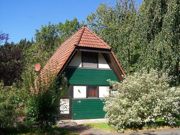 Ferienhaus für 4 Personen, mit Terrasse und Garten sowie Sauna in Ronshausen