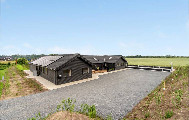 Ferienhaus für 30 Personen, mit Sauna und Pool sowie Garten, mit Haustier in Hostrup Strand - 2