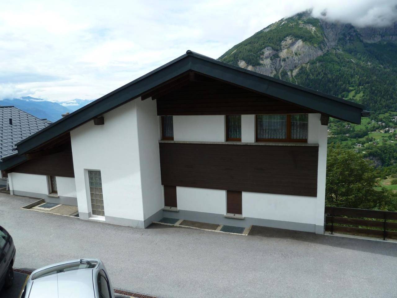 Ganze Wohnung, Apartment with Mountain View in Albinen, Leukerbad & Umgebung