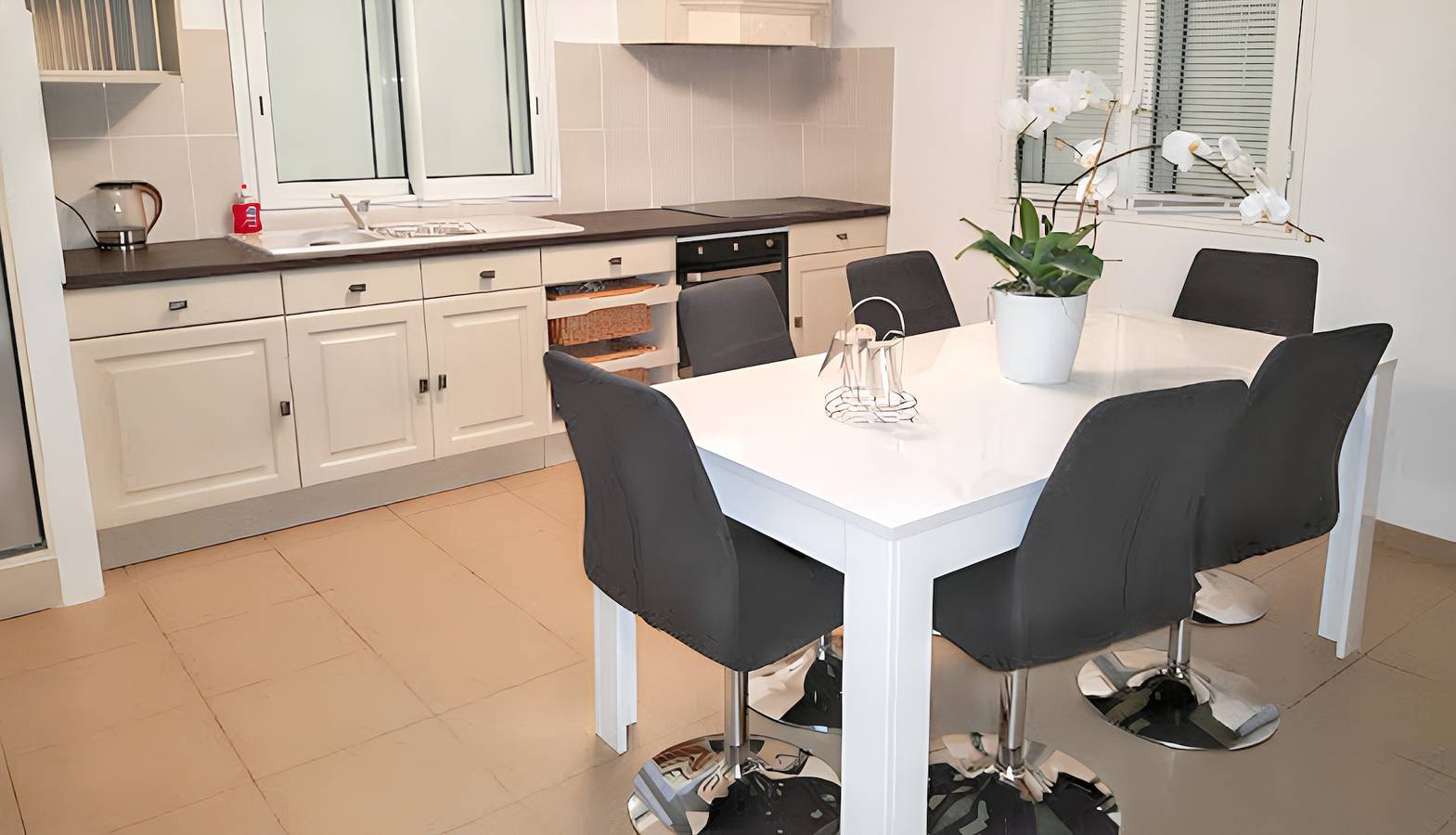 Villa enchanteresse à Saint-Benoît avec piscine privée in Saint-Benoît, Île de la Réunion