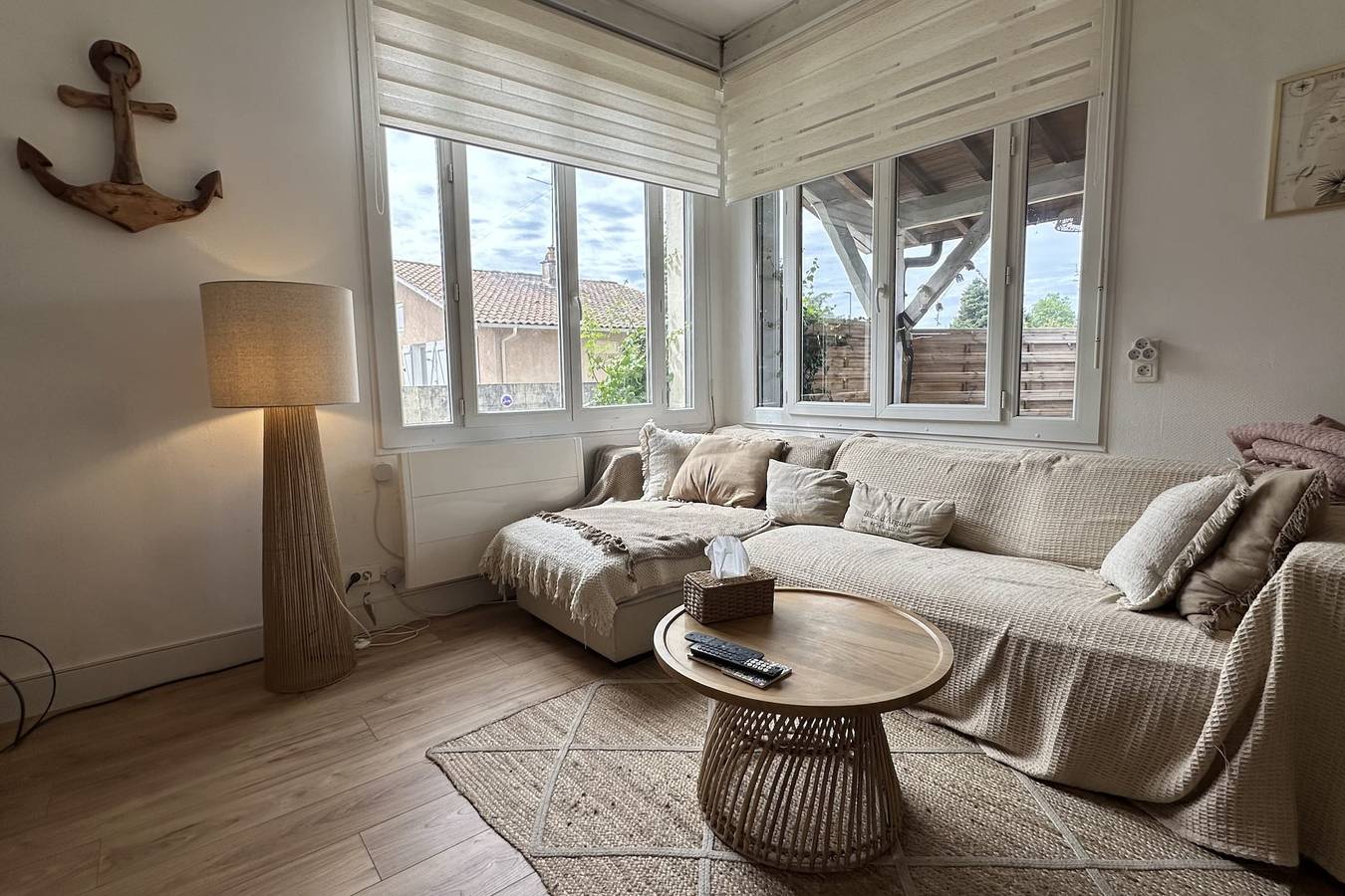 Apartamento entero, Apartment with a large terrace in Biganos in Biganos, Region de Arcachon