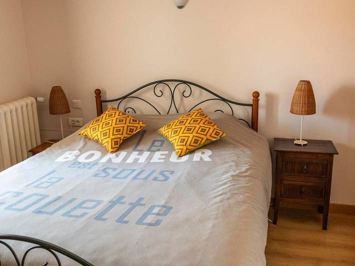 Cottage in Burgundy with pool and sauna near Vézelay in Asquins, Morvan Regional Nature Park