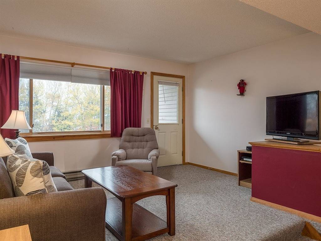 Sunrise | 1 Bed, 1 Bath in Newry, Sunday River