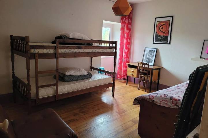 Gîte pour 5 personnes, avec jardin et terrasse à Vesseaux - 3