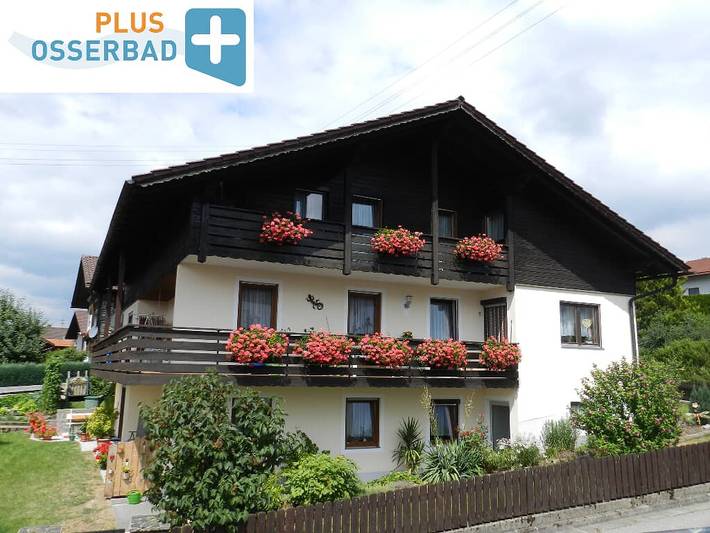 Ferienwohnung für 2 Personen, mit Balkon und Balkon/Terrasse sowie Terrasse und Garten in Lam