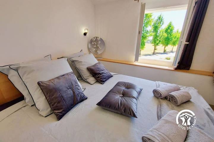 Gîte pour 7 personnes, avec jardin, animaux acceptés à Peuton