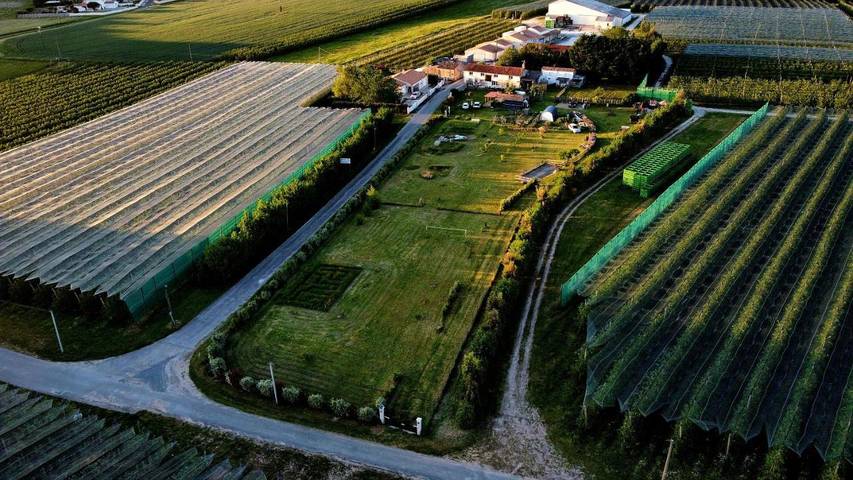 Location de vacances pour 6 personnes, avec jardin et piscine à Meursac - 2