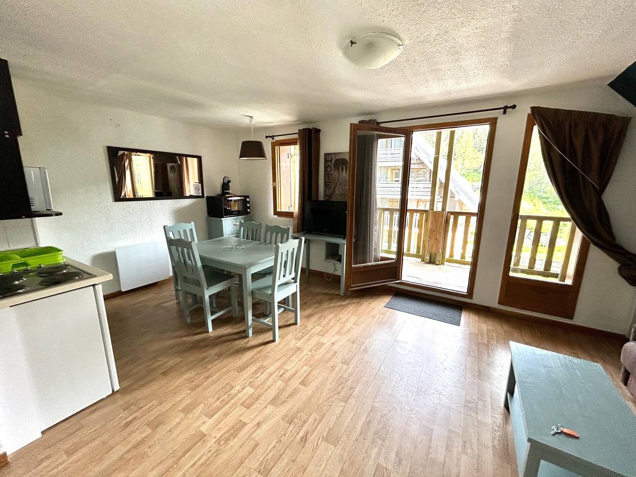 Appartement De Vacances pour 4 Personnes dans Lac des Hermines, Besse-et-Saint-Anastaise