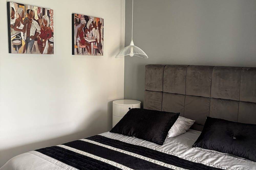 House with swimming pool in Alata (Corsica), Ajaccio e dintorni