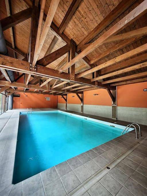 Gîte pour 5 personnes, avec balcon ainsi que piscine et sauna à Saillagouse - 4