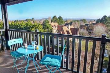 Gîte pour 4 personnes, avec balcon à Benerville-sur-Mer