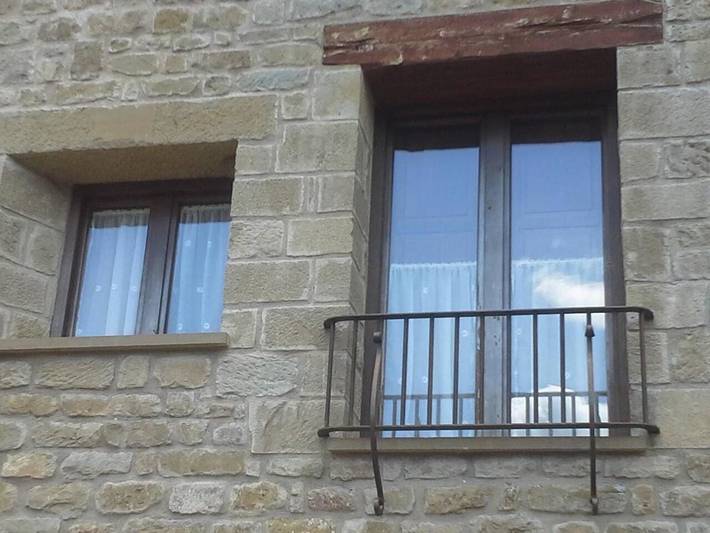 Gîte pour 6 personnes à Ayerbe - 2