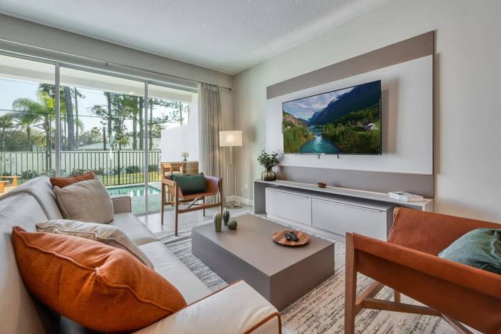 Villa for 9 people, with pool, kid friendly in Disney Orlando