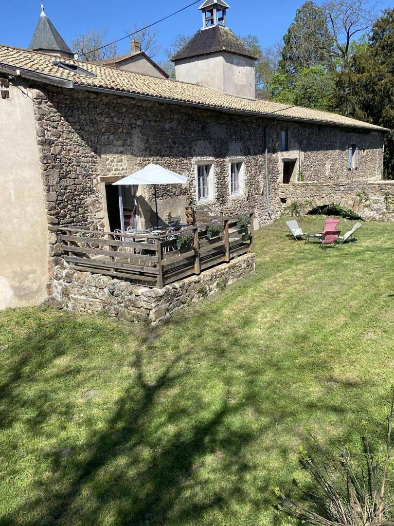 Casa de huéspedes para 8 personas con jardín in Cercié, Beaujolais