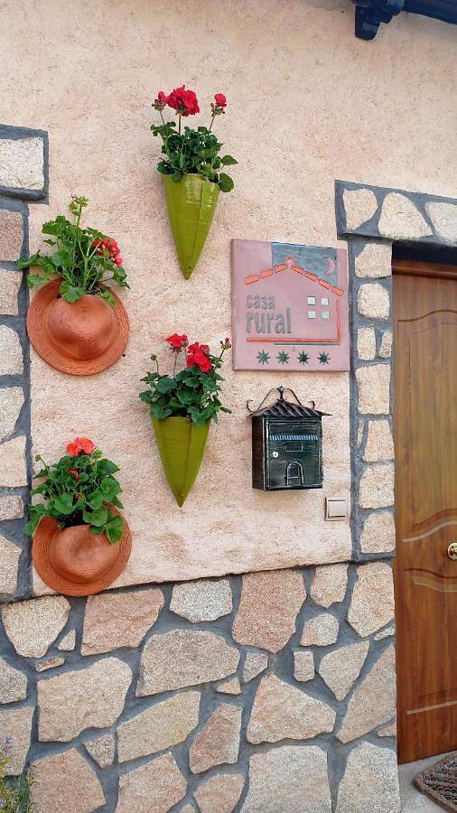 Casa rural para 8 personas, con piscina además de terraza y vistas, Se admiten mascotas en Parque Natural de Las Batuecas - Sierra de Francia - 2
