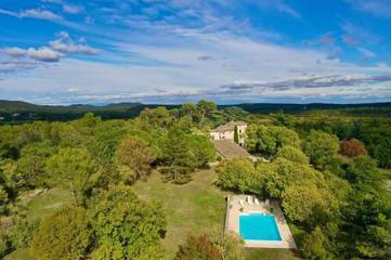Maison d’hôte pour 2 personnes, avec jardin ainsi que piscine et vue à Conqueyrac