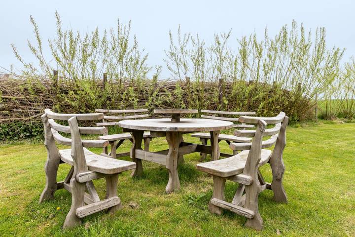Apartamento inteiro, Apartamento Austernfischer com jardim partilhado, varanda coberta e Wi-Fi in Friedrich-Wilhelm-Lübke-Koog, Northfriesland