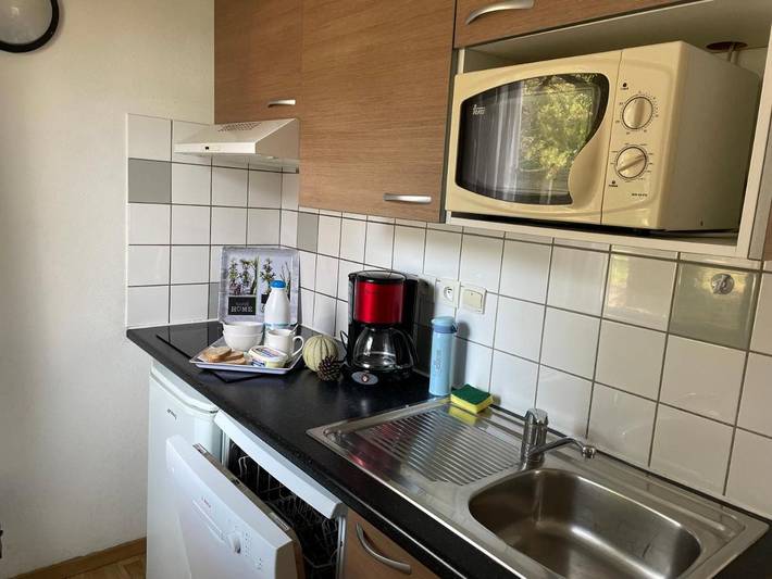 Gîte pour 5 personnes, avec piscine et terrasse dans Plage des Sables-Vignier - 4