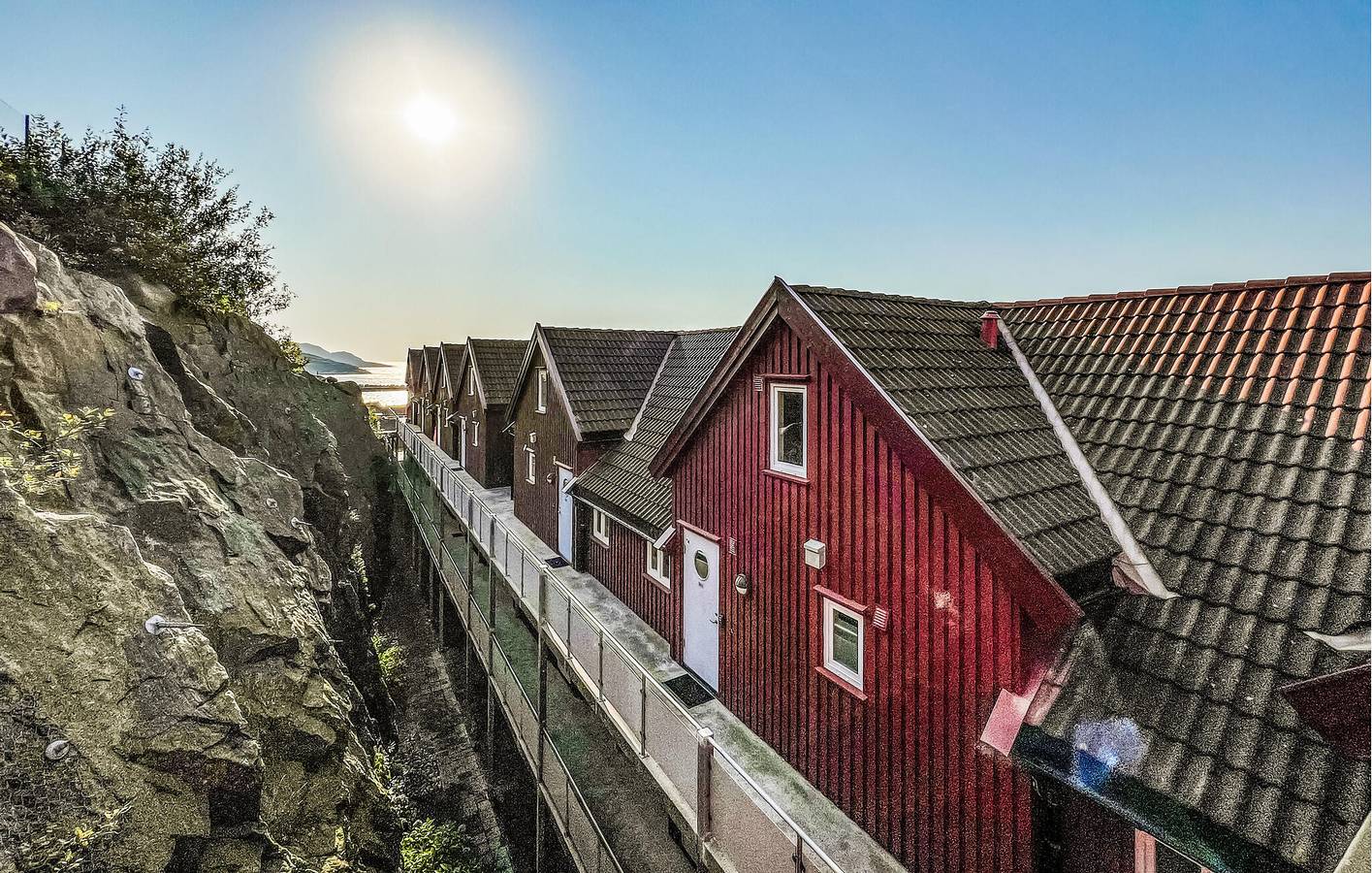 Hel ferieleilighet, Ferieleilighet for 7 personer med terrasse in Korshamn, Lyngdal