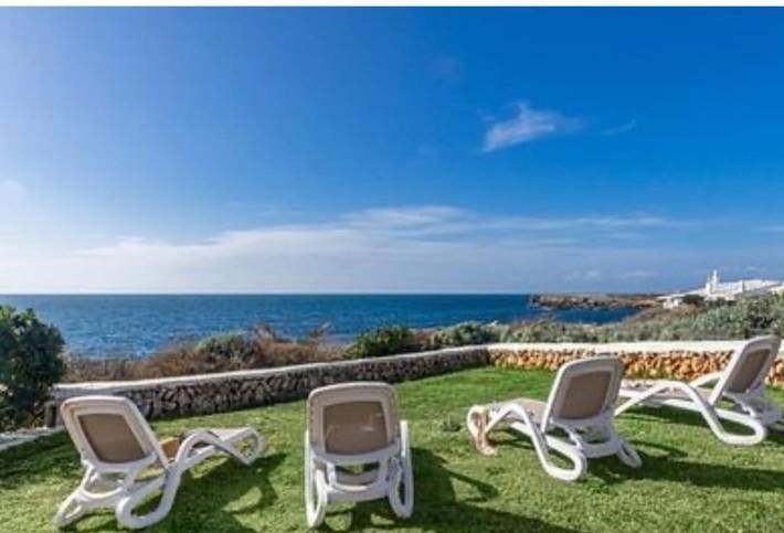 Location de vacances pour 6 personnes, avec jardin à Sant Lluís