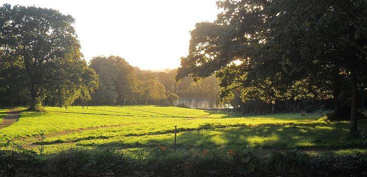 Gîte pour 6 personnes, avec jardin et terrasse à Trédarzec - 3