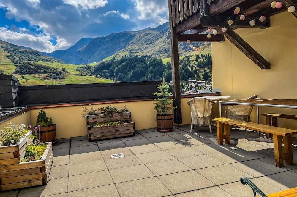 Ganze Wohnung, Mit Panoramablick in die Bergwelt in Bivio (Graubünden), Surses