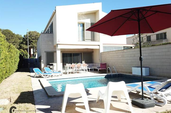 Villa for 6 people, with terrace and garden - 1
