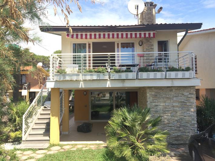 Casa de vacaciones para 5 personas, con terraza y jardín - 1