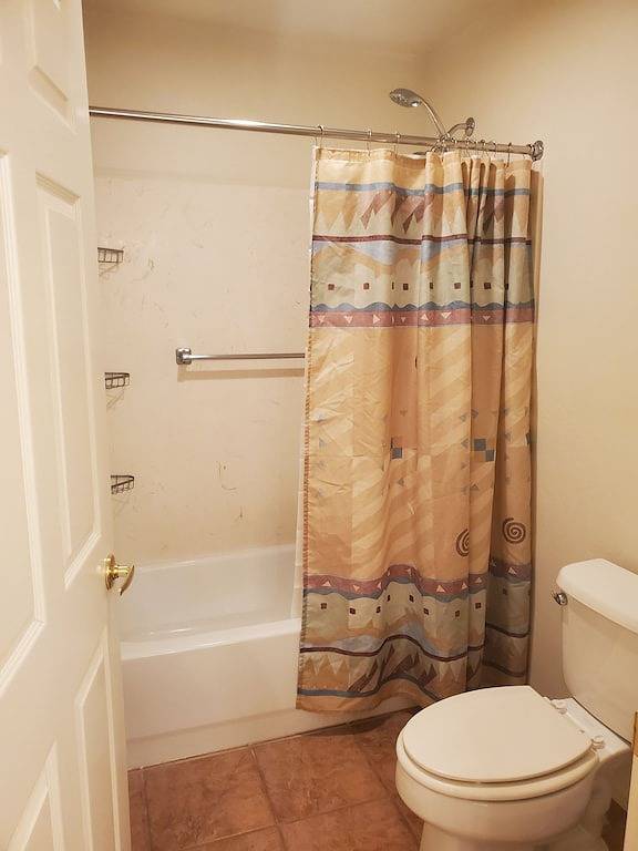 Vacation rental for 6 people, with pool and terrace as well as hot tub and sauna in Green Valley