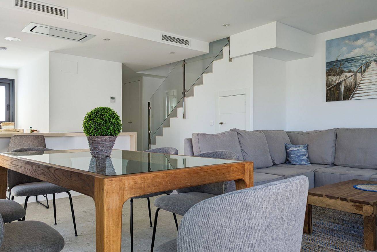 Panoramic pool & mountains house in Finestrat, Costa Blanca