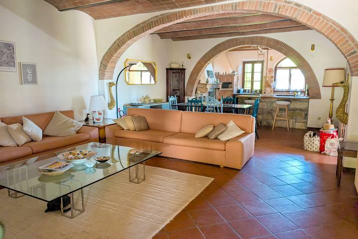 Location de vacances pour 7 personnes, avec terrasse et jardin à Suvereto - 3