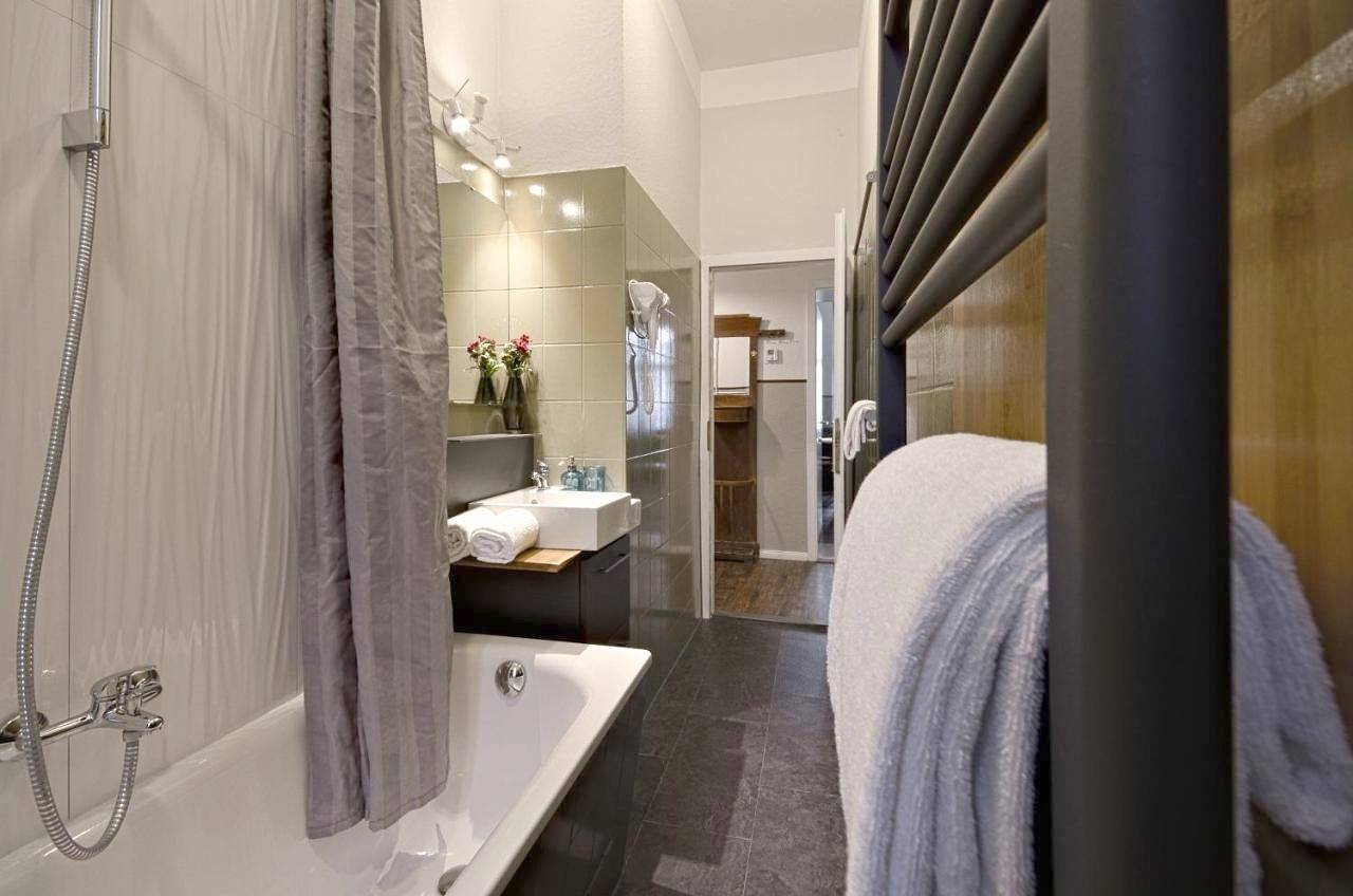 Ganze Wohnung, Two-Bedroom Apartment in Prenzlauer Berg Berlin, Berlin