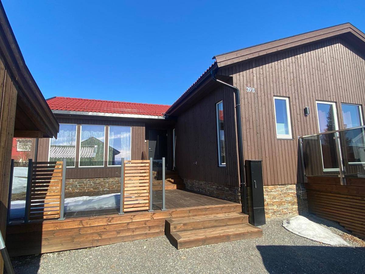 Lovely house on 1 flat with 2 terraces in Hamar