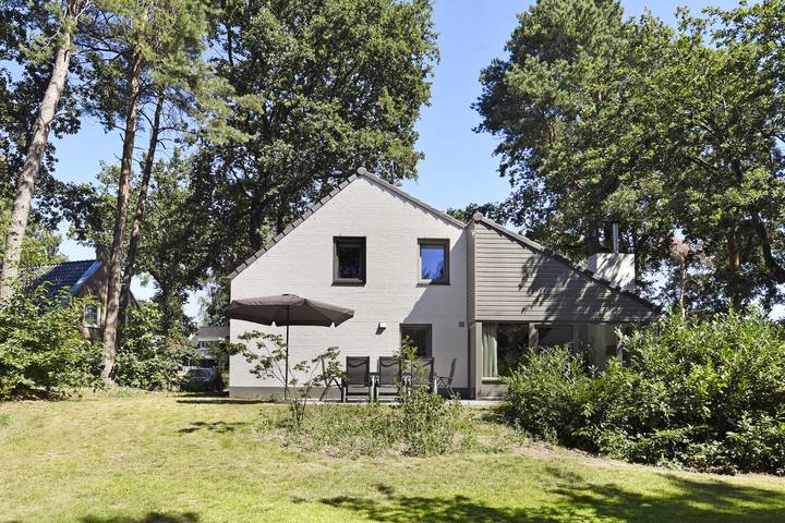 Bungalow voor 8 personen, met balkon/terras en terras - 1