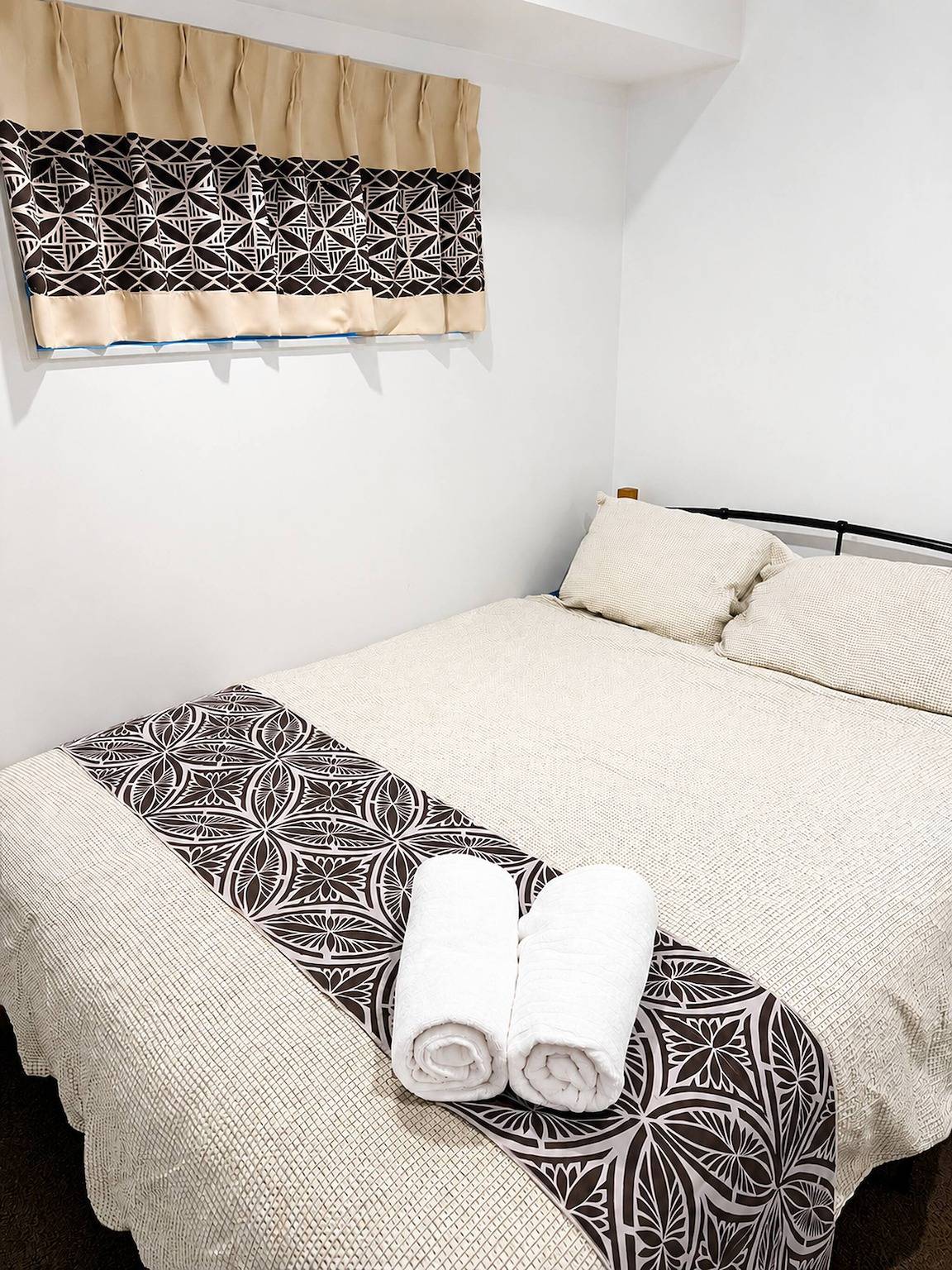 Ganze Wohnung, Queen Street 2Br Apartment mit kostenlosem Parkplatz in Auckland, Auckland Council
