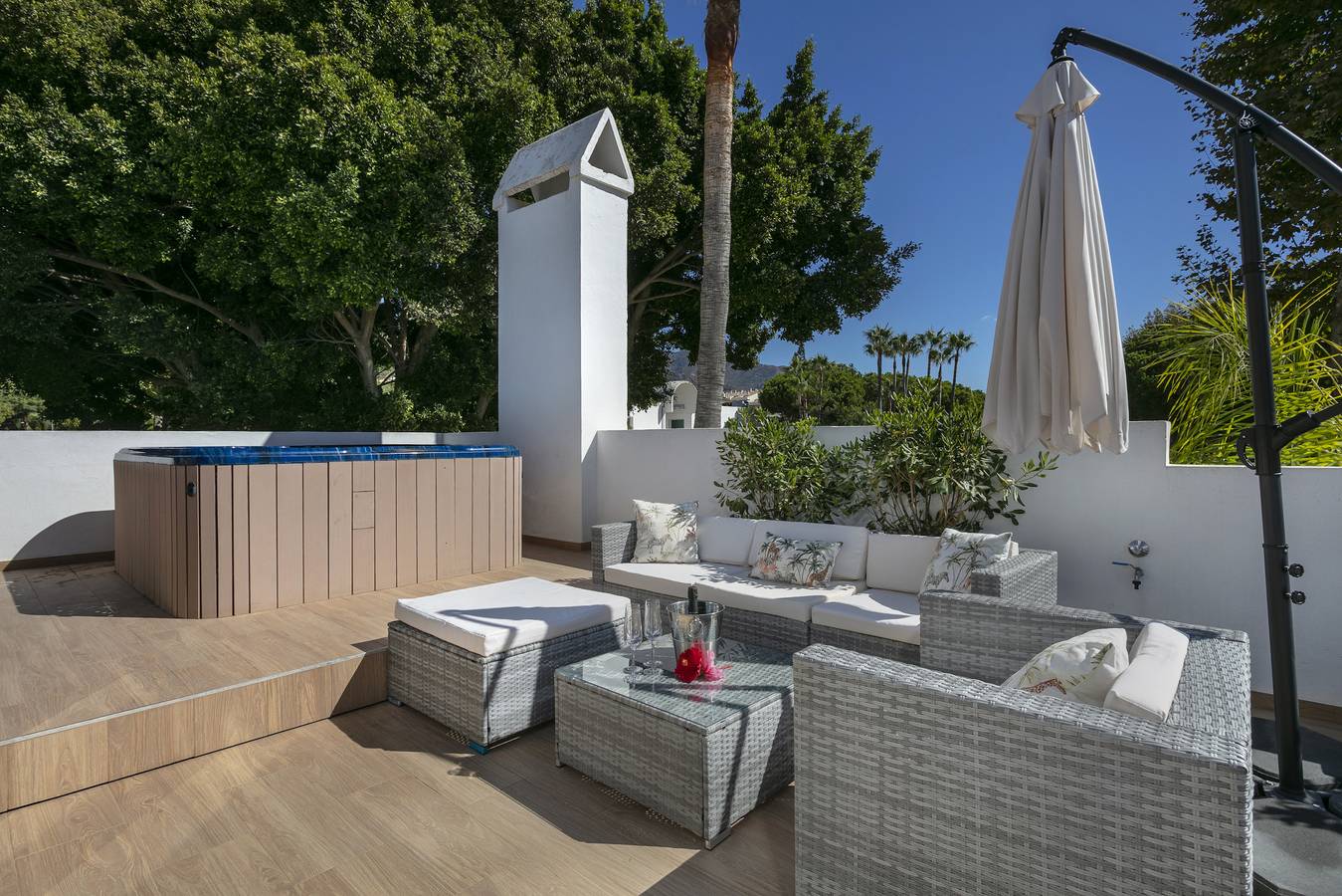 Casa Palmera - Marbellamar in Marbella West, Marbella
