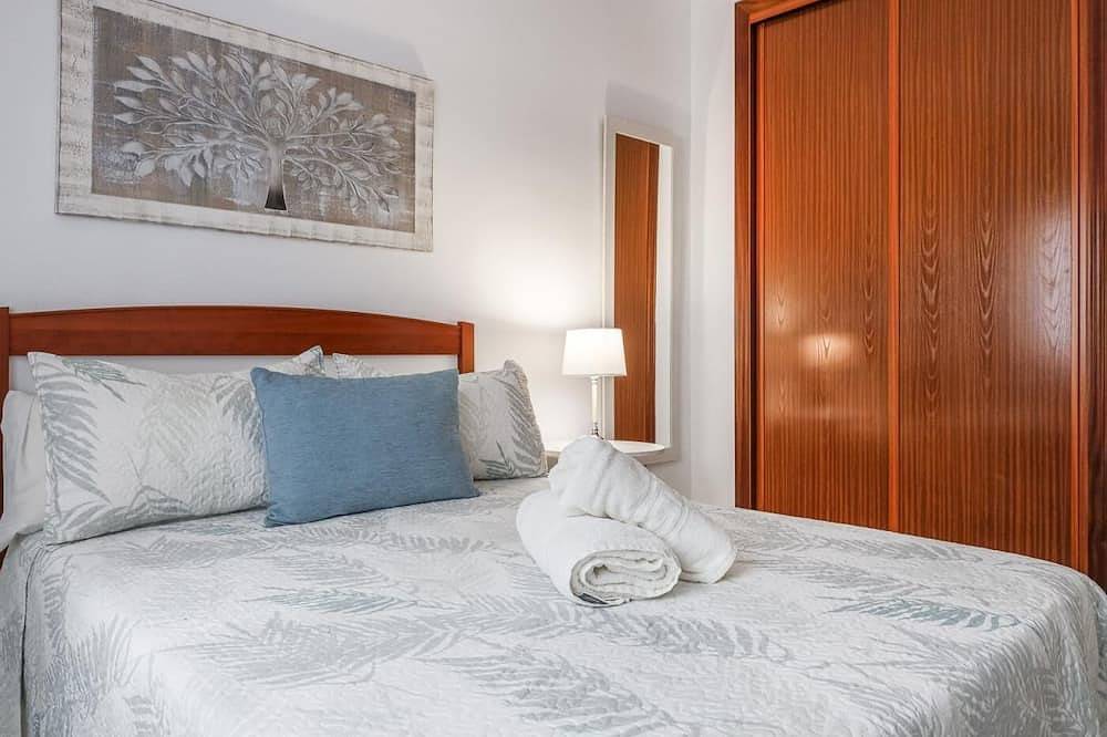 Entire apartment, Elegant Apartment In The Heart Of Sevilla- Triana in Central Seville, Sevilla
