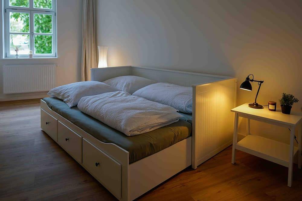 Ganze Wohnung, Apartment-Design-Eigenes Badezimmer-Blick auf den in Coburg, Oberes Maintal - Coburger Land