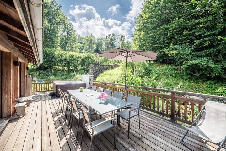 Chalet für 10 Personen, mit Garten und Whirlpool, kinderfreundlich - 1