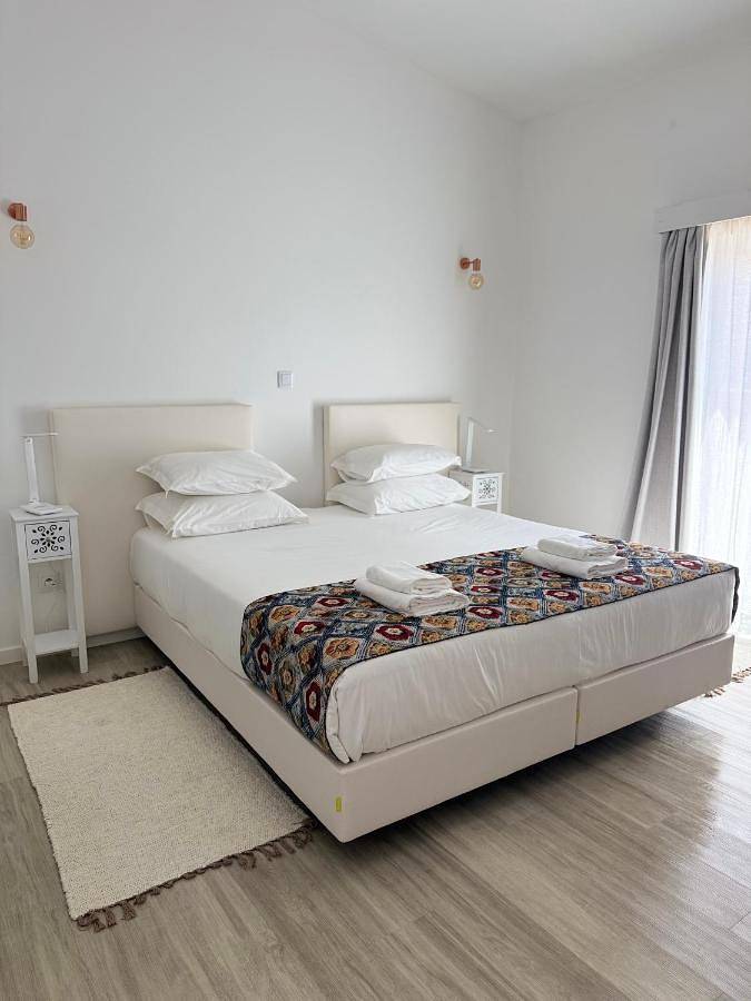 Apartamento de férias inteiro, Casa das Marias in Praia do Farol, Vila Nova de Milfontes
